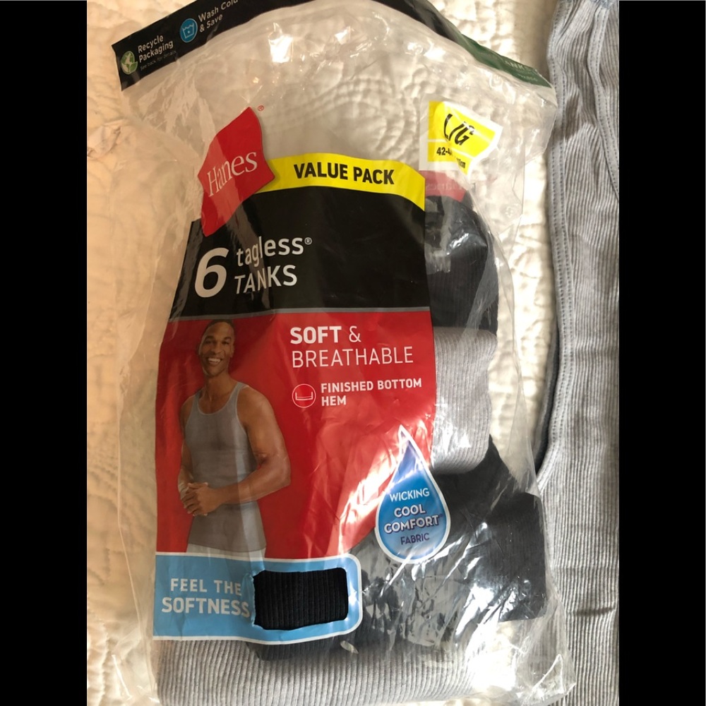 *******Sold******Hanes tagless tanks  mens. Size large